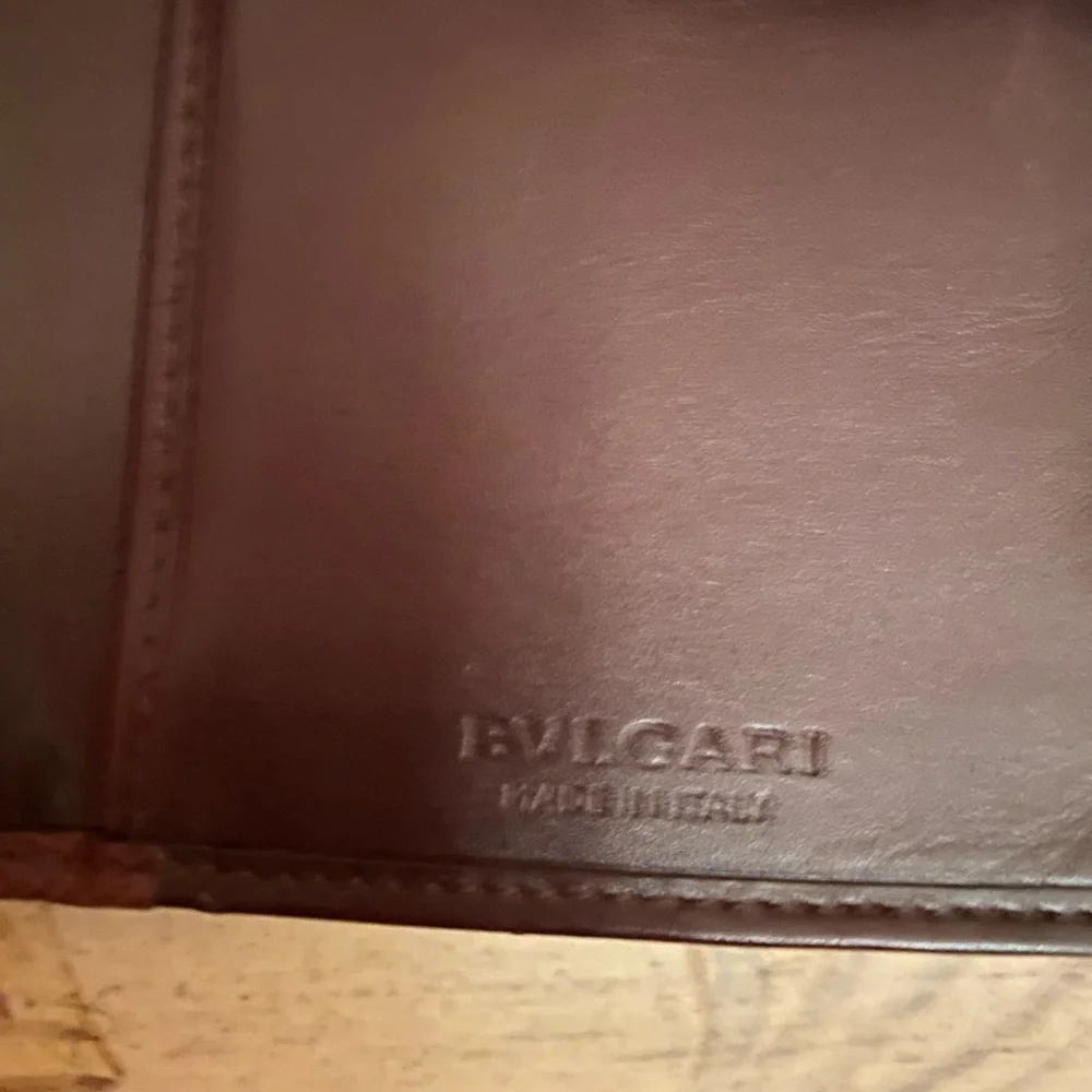 Bvlgari -EUC- Rich Brown Long Leather Wallet - Amazing Condition